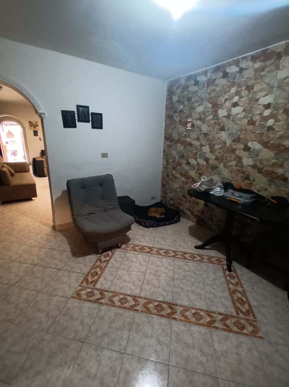 VENTA DE CASA PRIMER PISO DE 135 m² – (EEP-1038) – MEDELLÍN | CAMPO VALDÉS